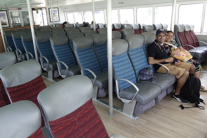 Cat Rose: Praslin Island / La Digue Island Fast Ferry - The 15-minute ride across the water