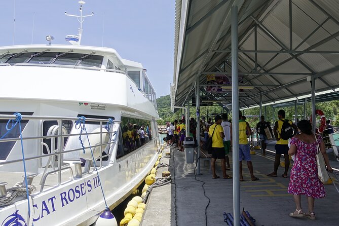 Cat Rose: Praslin Island / La Digue Island Fast Ferry - Price, booking value, and the ticket problem