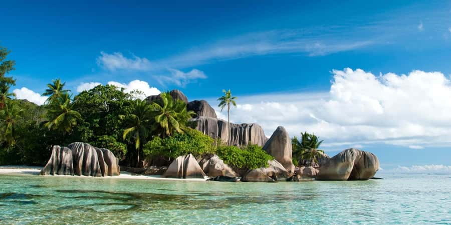 From Mahe eden island to Praslin & Ladigue Daytrip - A packed Seychelles day from Eden Island