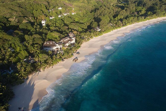 Full day (5-6 hours) island tour on Mahé with pick-up - A smart first look at Mahé in five hours