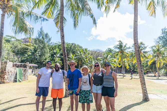 Praslin Curieuse, St Pierre &AnseLafarine fullday trip CreoleBBQ - Leaving Baie Ste Anne at 8:30 am
