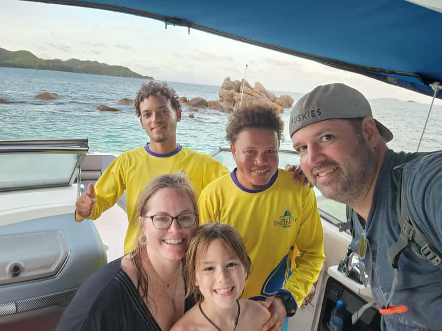 Praslin: Curieuse & St-Pierre Boat Adventure with Snorkeling - What to bring for a comfortable day
