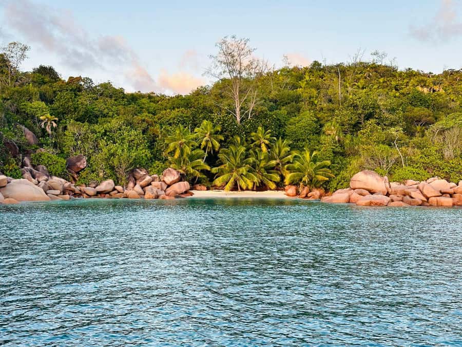 Praslin: Curieuse & St-Pierre Boat Adventure with Snorkeling - Timing, pickup, and cancellation flexibility