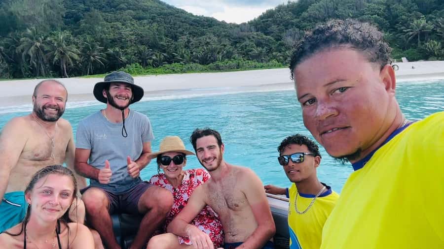 Praslin: Curieuse & St Pierre Island Day Trip with Barbecue - What to bring for heat, salt, and sand