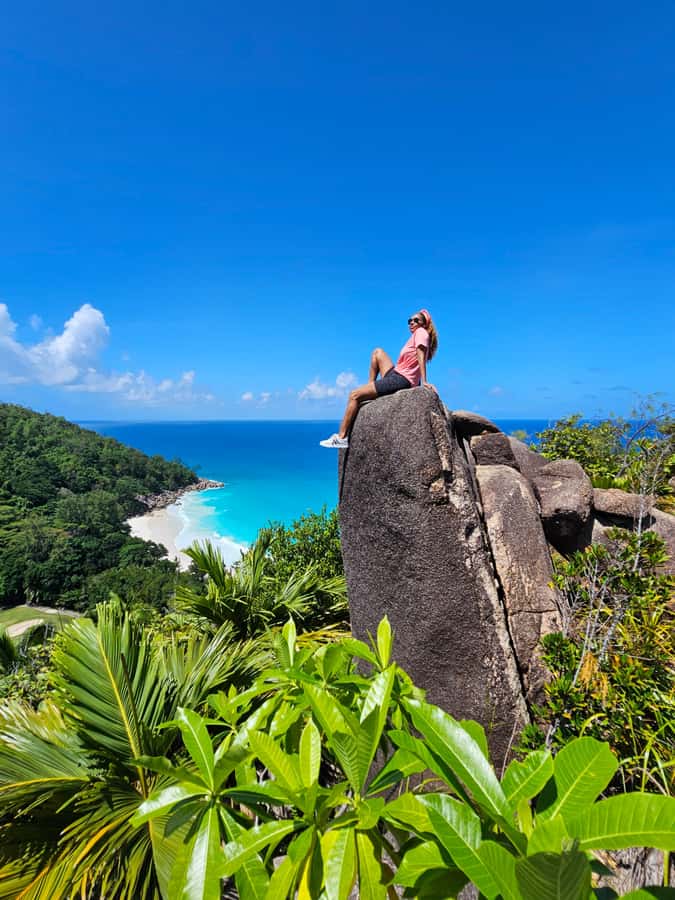 Praslin: Full Day Private Tour - Fond Ferdinand or Valle de Mai?