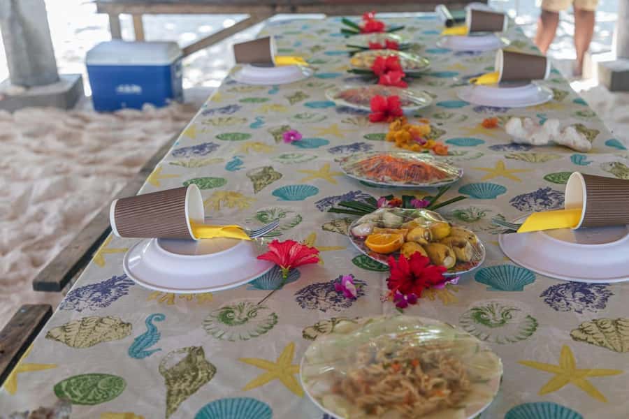 Praslin: Sister & Coco Island Full-Day Cruise and Creole BBQ - Coco Island and the reef snorkeling