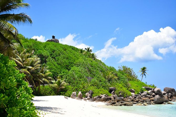 Private Full day Mahé island tour (1-2 persons) - Key points at a glance