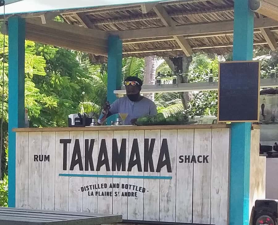 Private half day tour with free rum tasting - A good first look at Mahé for a small party