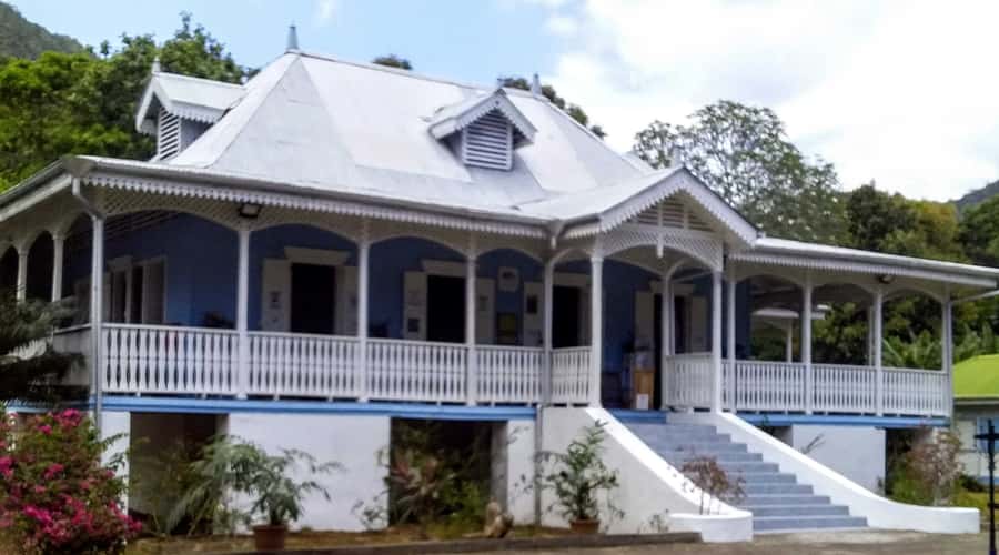 Private half day tour with free rum tasting - Takamaka Rum: the best local finish