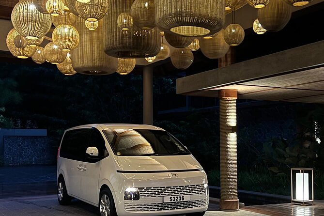 Private Transfer in Seychelles - Ted’s Help Beyond the Basic Transfer