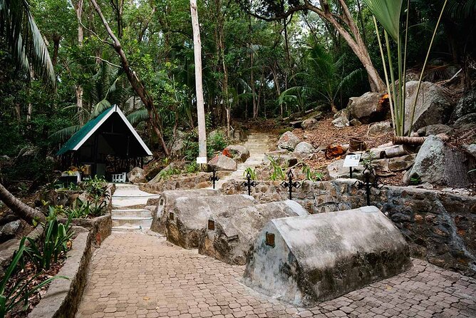 Sainte Anne Marine Park and Moyenne Island - Getting from Mahé to Sainte Anne Marine Park
