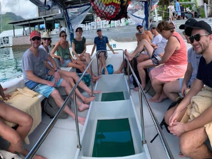 St. Anne Marine Park, Moyenne & Cerf Island Tour with Lunch - The five things to know before you book