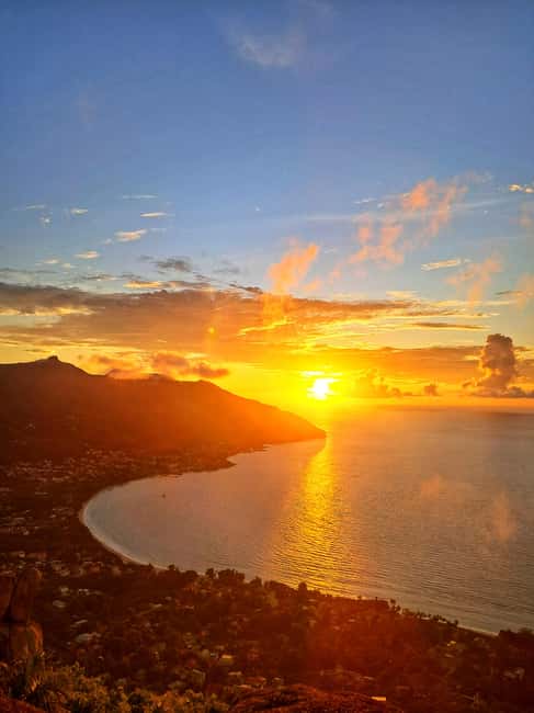 Sunset Explorer! Scenic Mountain Hike in Seychelles - Key points at a glance