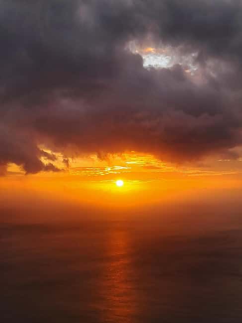 Sunset Explorer! Scenic Mountain Hike in Seychelles - Climbing the Morne Blanc Trail