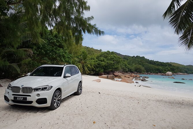 Taxi Services & Transfers on Praslin Island - Leaving Praslin Airport without the usual fuss